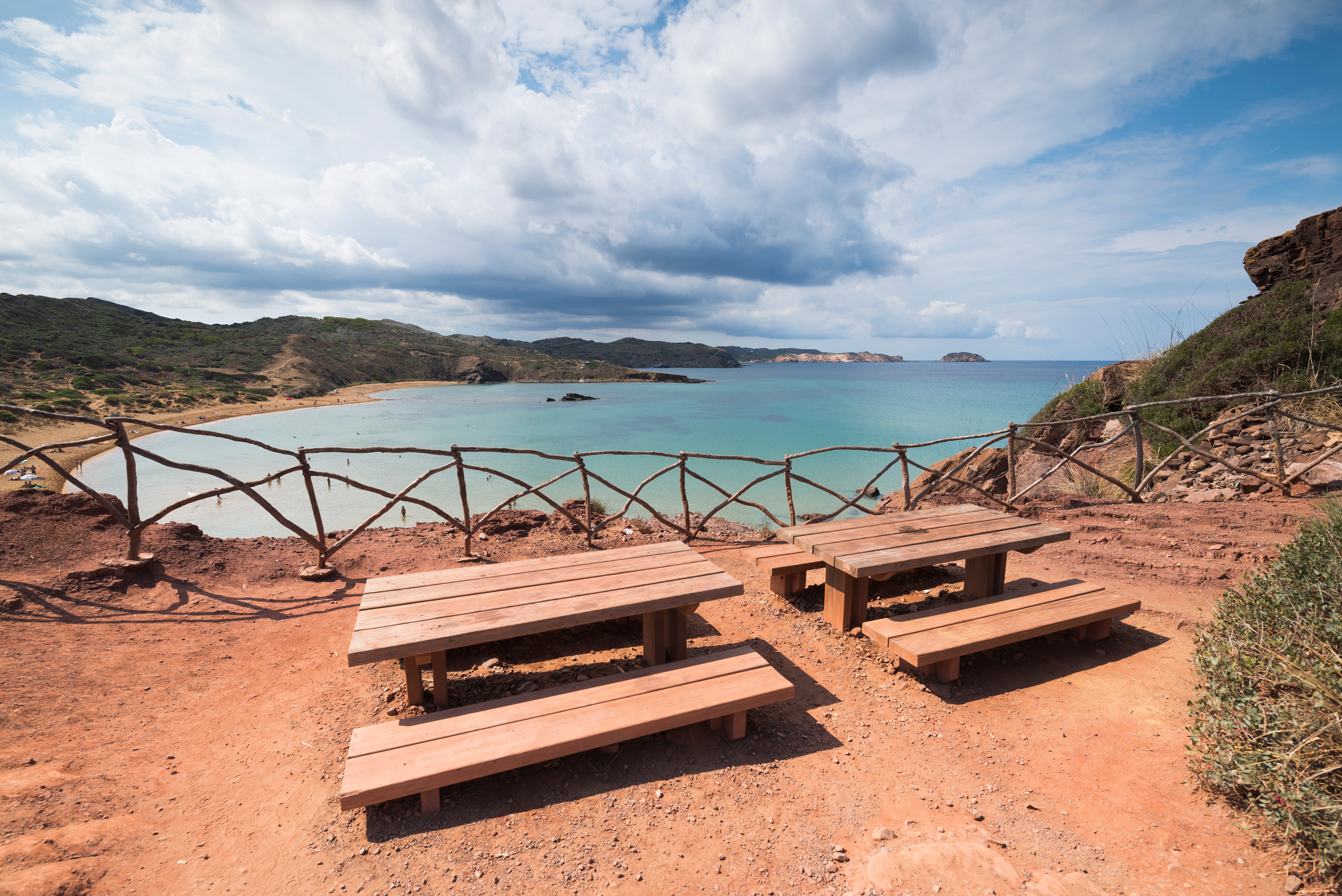 La Rossa Spiaggia Di Cavalleria Nord Isola Di Minorca