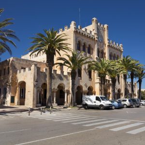 Alquiler de coche Menorca Ciutadella